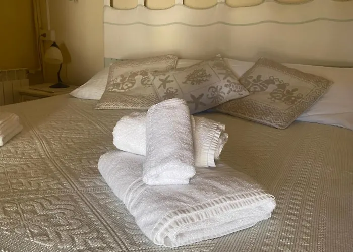 La Vecchia Scuderia Di Catrin E Carol Oschiri